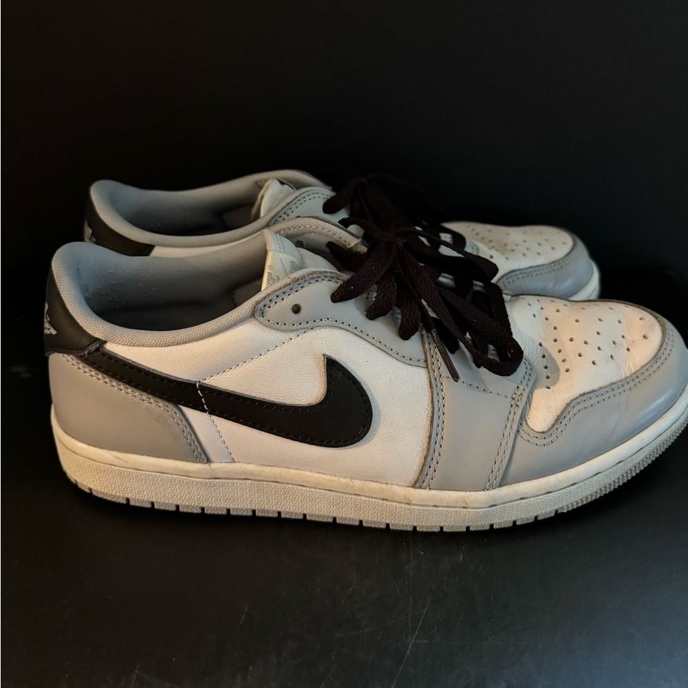 Nike Air Jordan 1 Low- like new!
